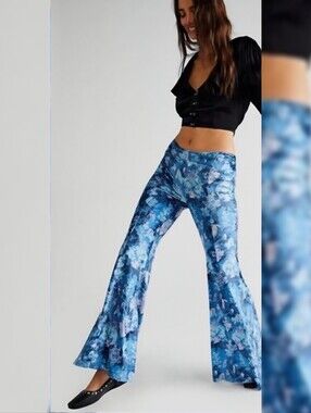 Free People Hold Me Close Bell Bottom Velvet Paisley Trousers Light Blue Size XL